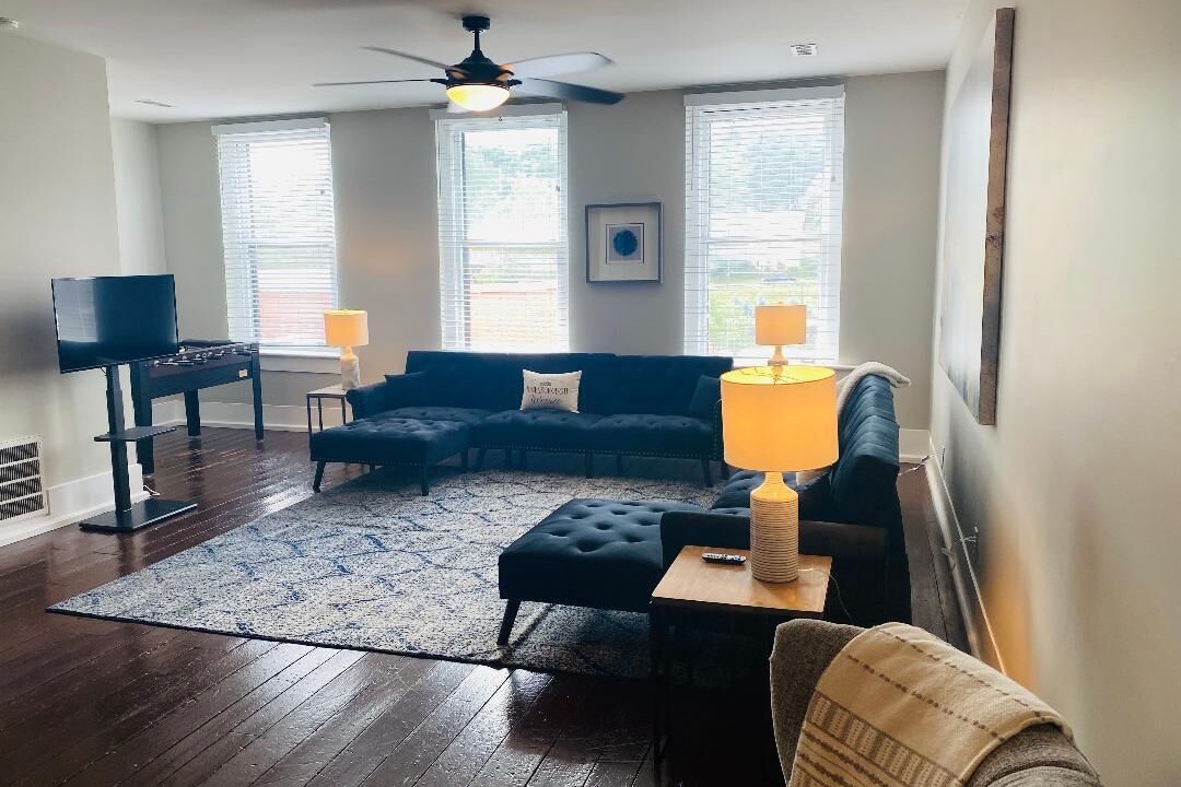 Photo of Livingroom in Jonesborough