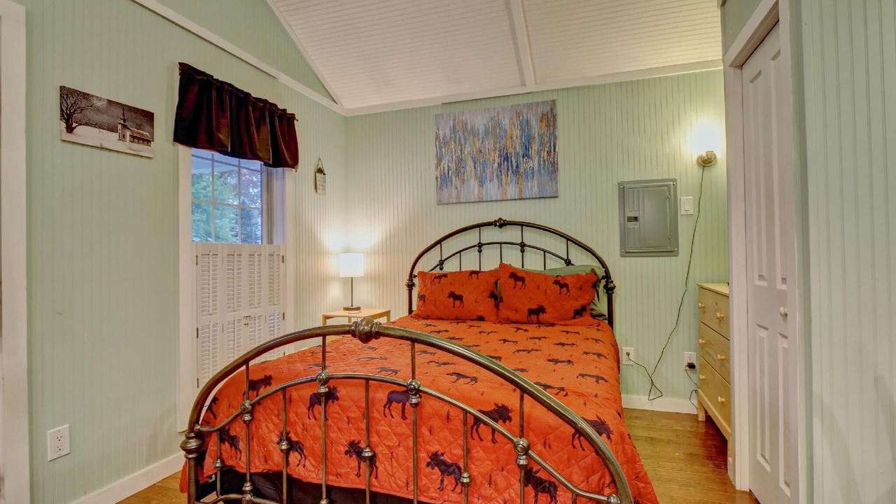Photo of Bedroom in Altamont