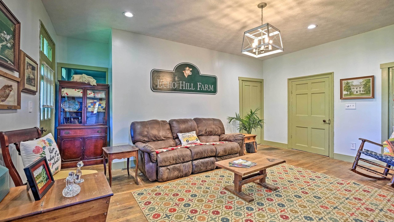 Photo of Bedroom in Plummers Landing
