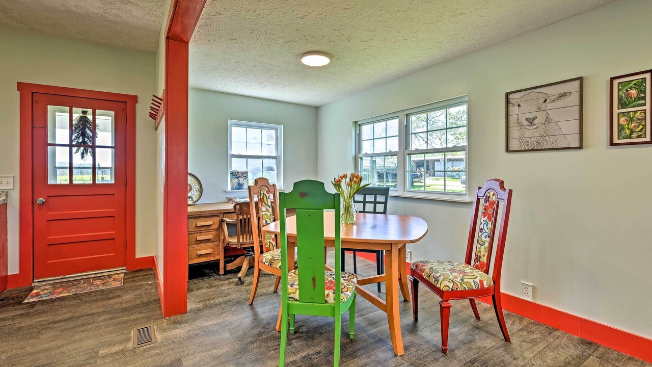 Photo of Bedroom in Plummers Landing
