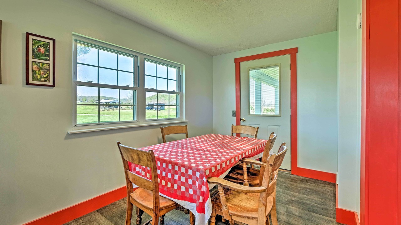 Photo of Bedroom in Plummers Landing