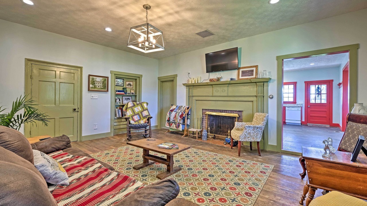 Photo of Bedroom in Plummers Landing