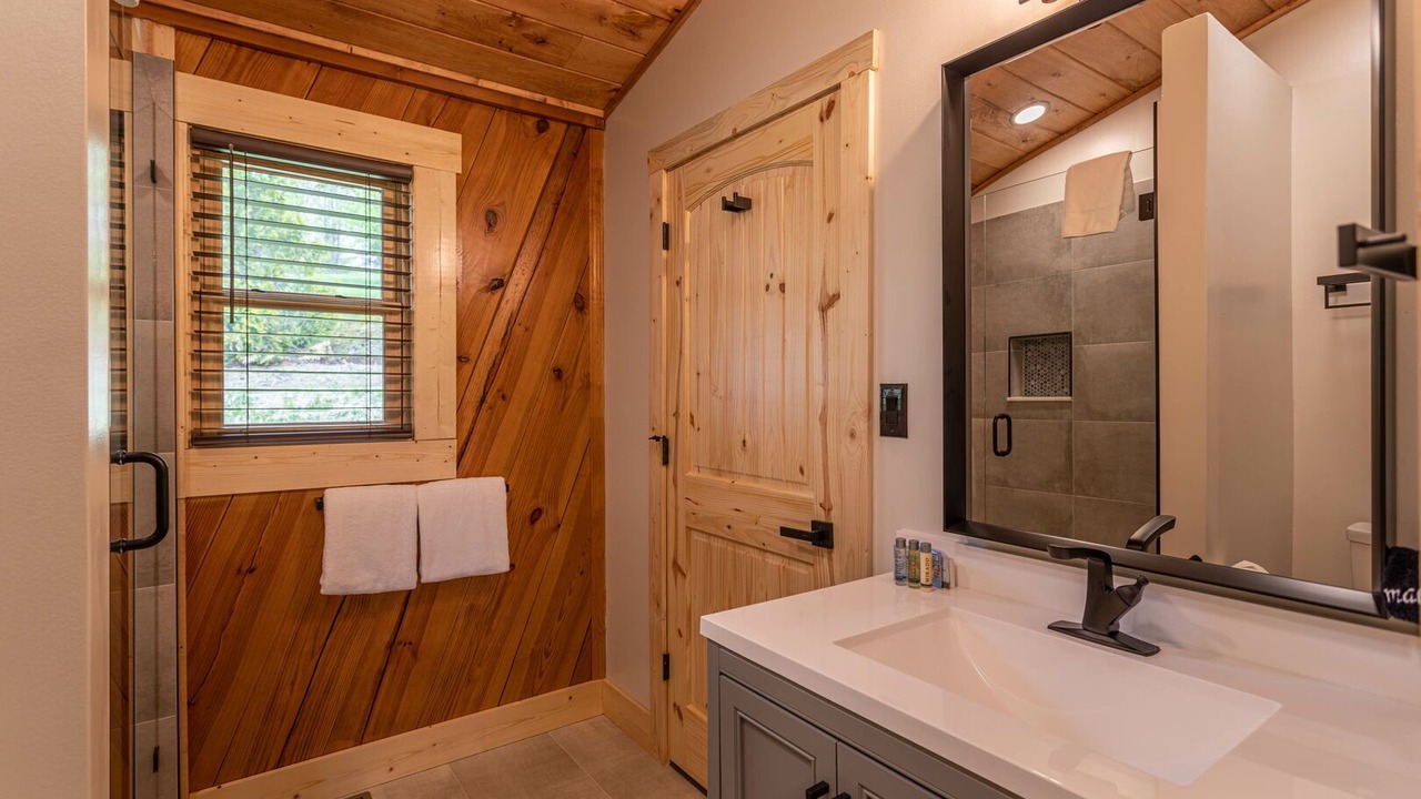 Photo of Bathroom in Elk Park