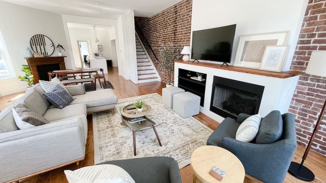 Photo of Livingroom in Downtown Knoxville