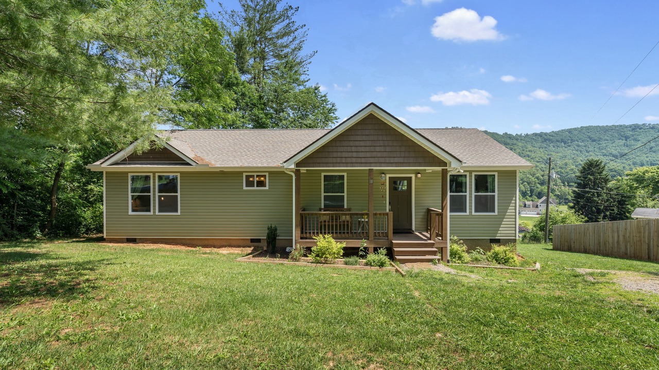 Photo of Outdoor in Candler