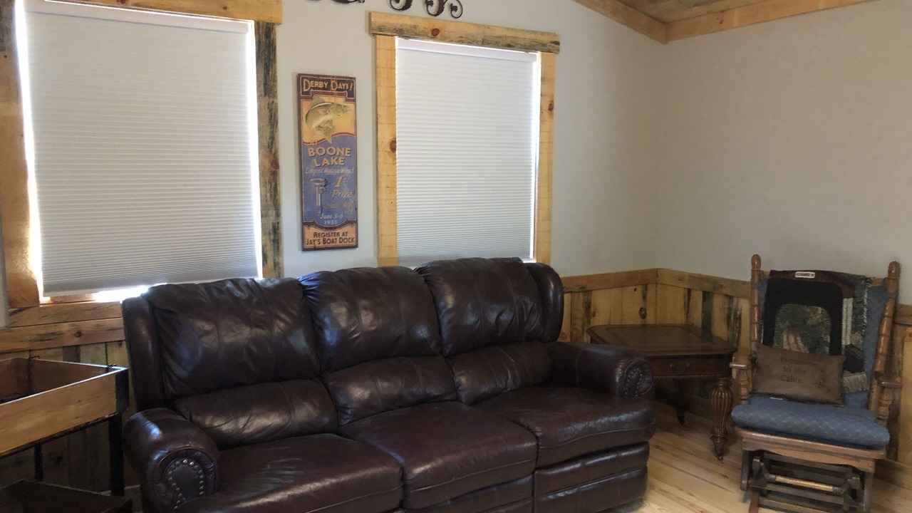 Photo of Livingroom in Johnson City