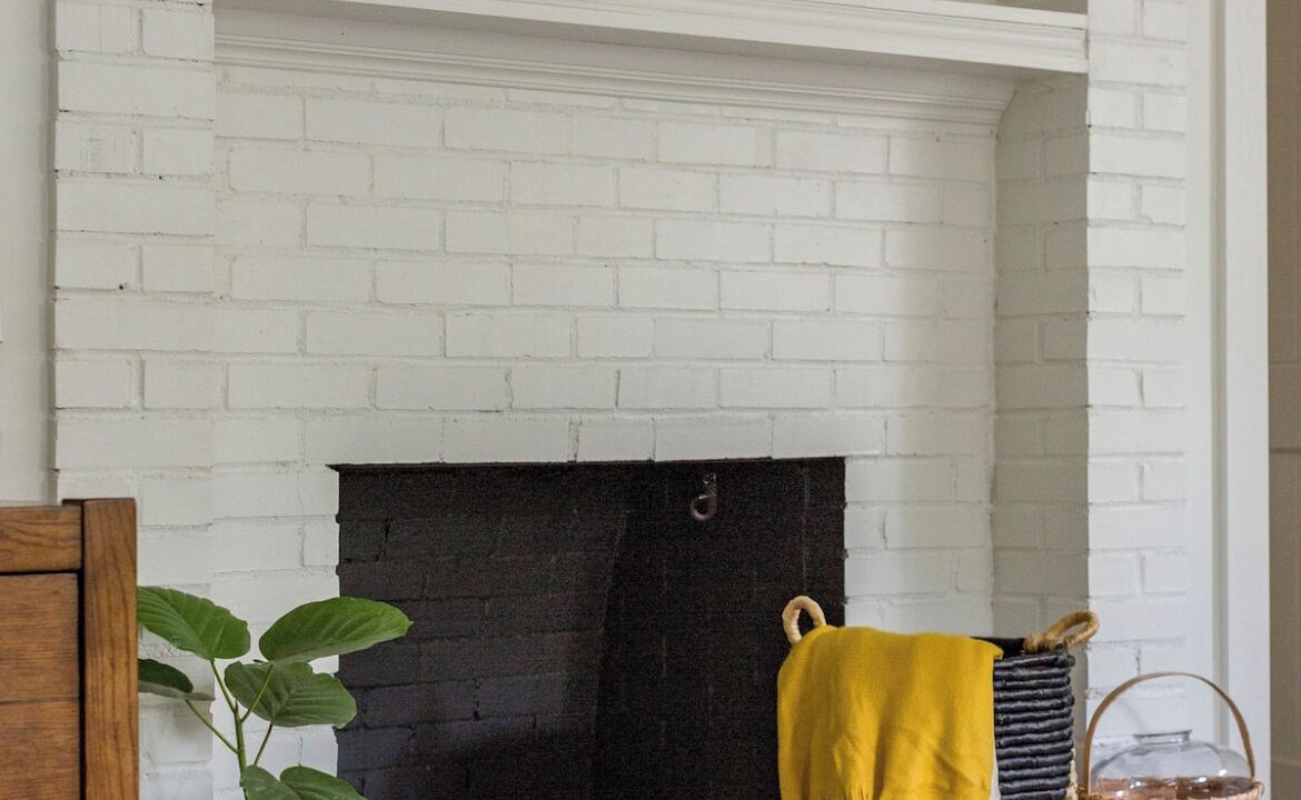 Photo of Livingroom in Haw Creek