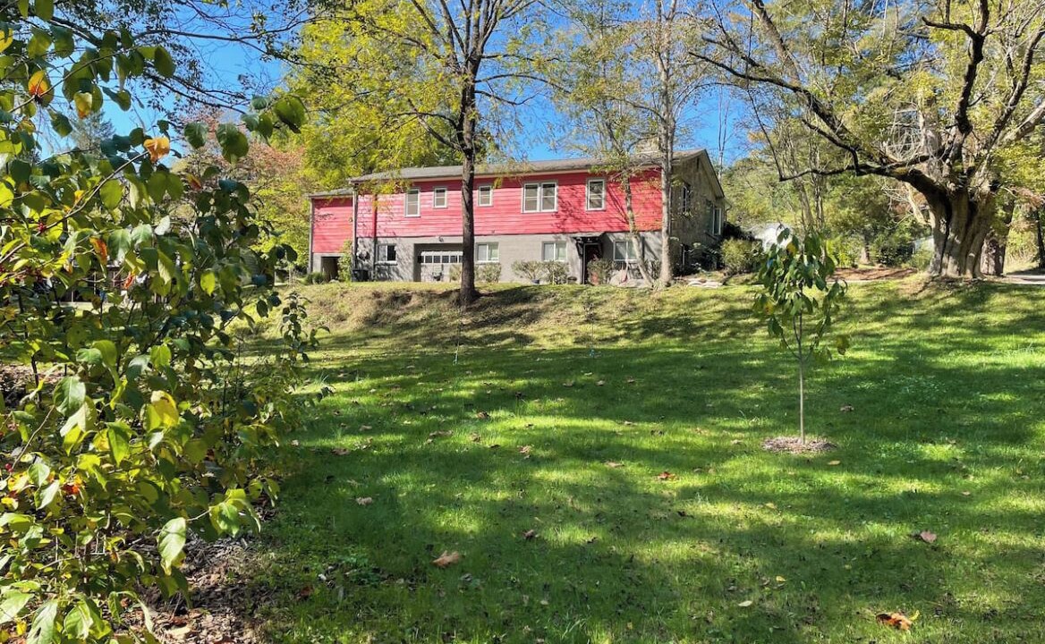 Photo of Outdoor in Haw Creek
