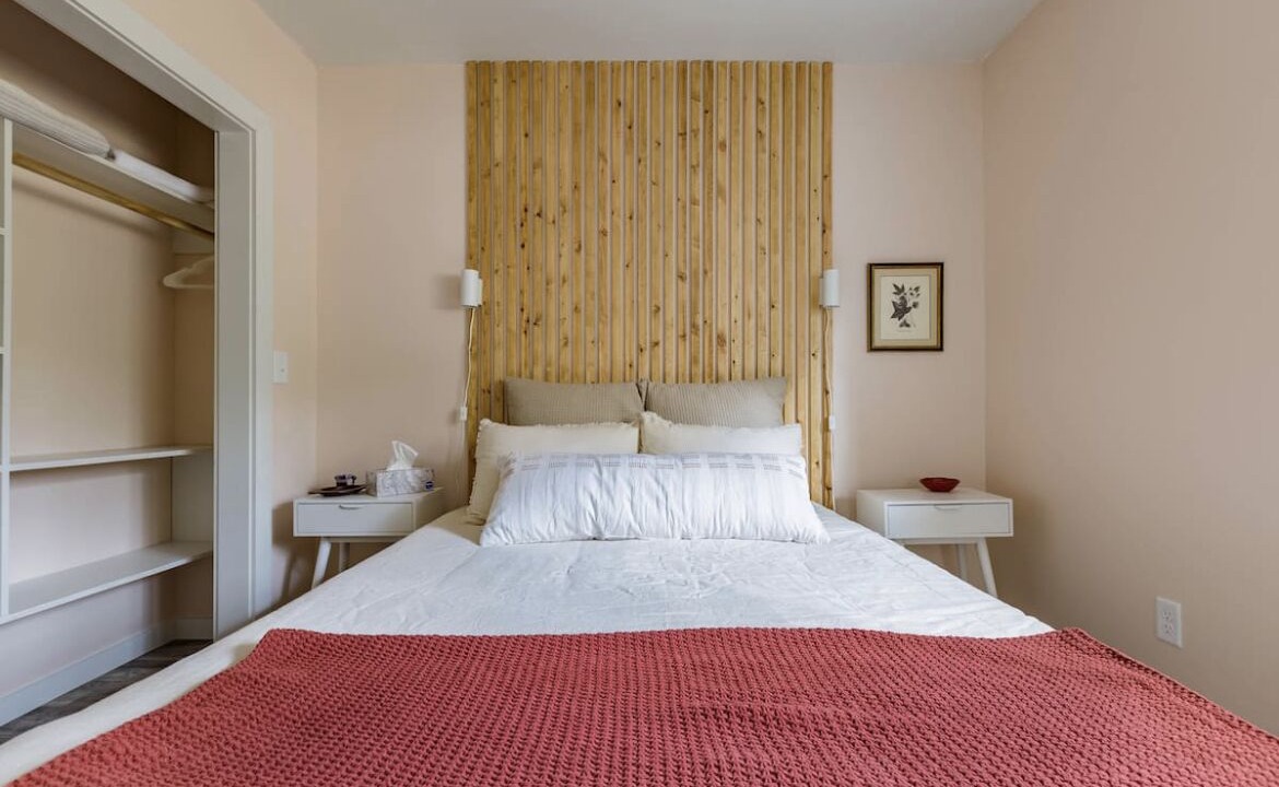 Photo of Bedroom in Haw Creek