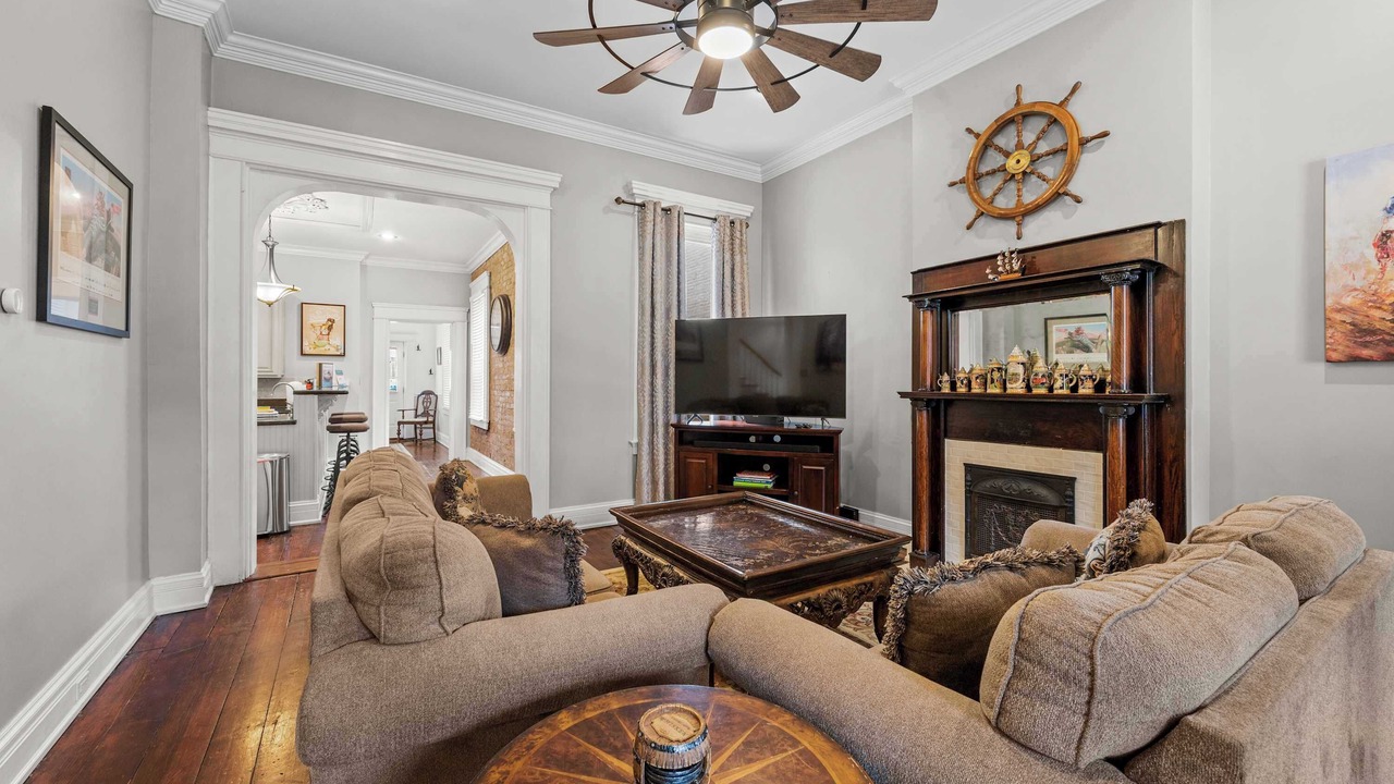 Photo of Livingroom in Covington