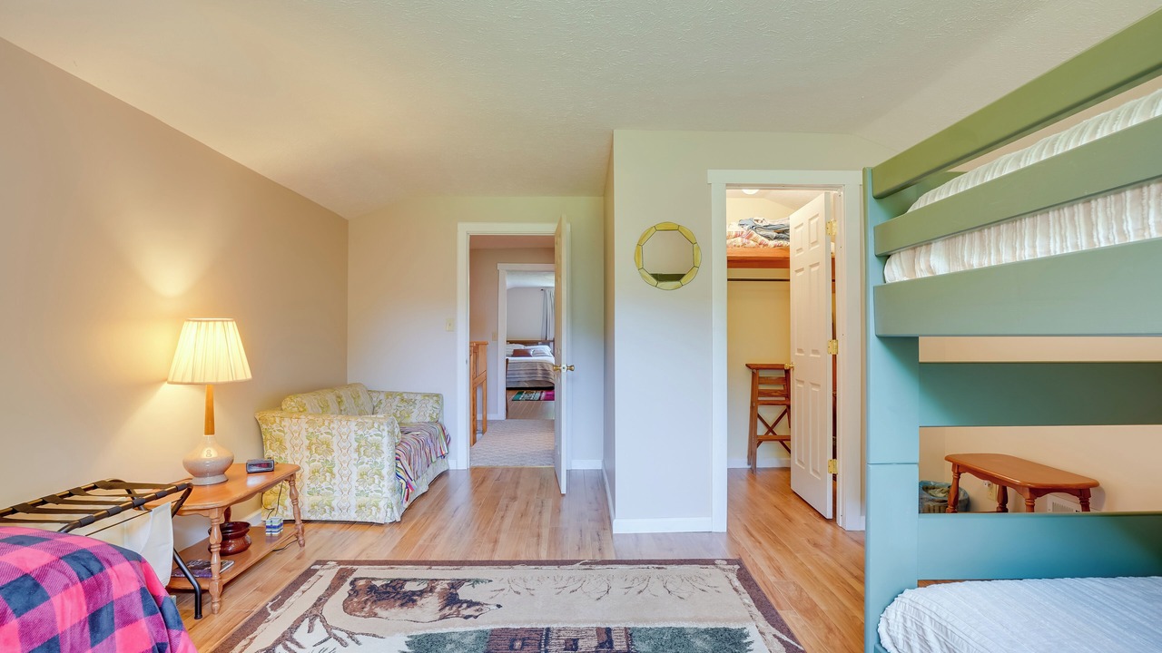 Photo of Bedroom in Procious