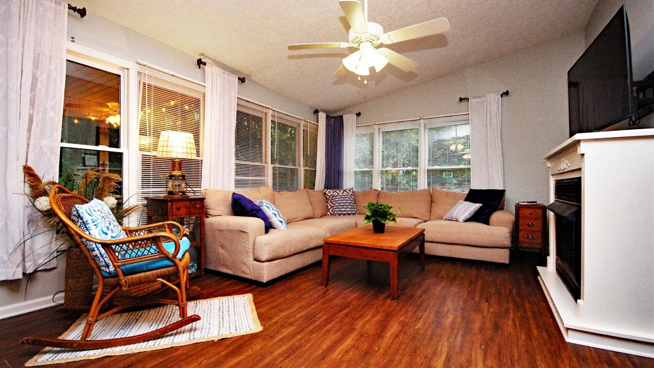 Photo of Livingroom in Waynesville