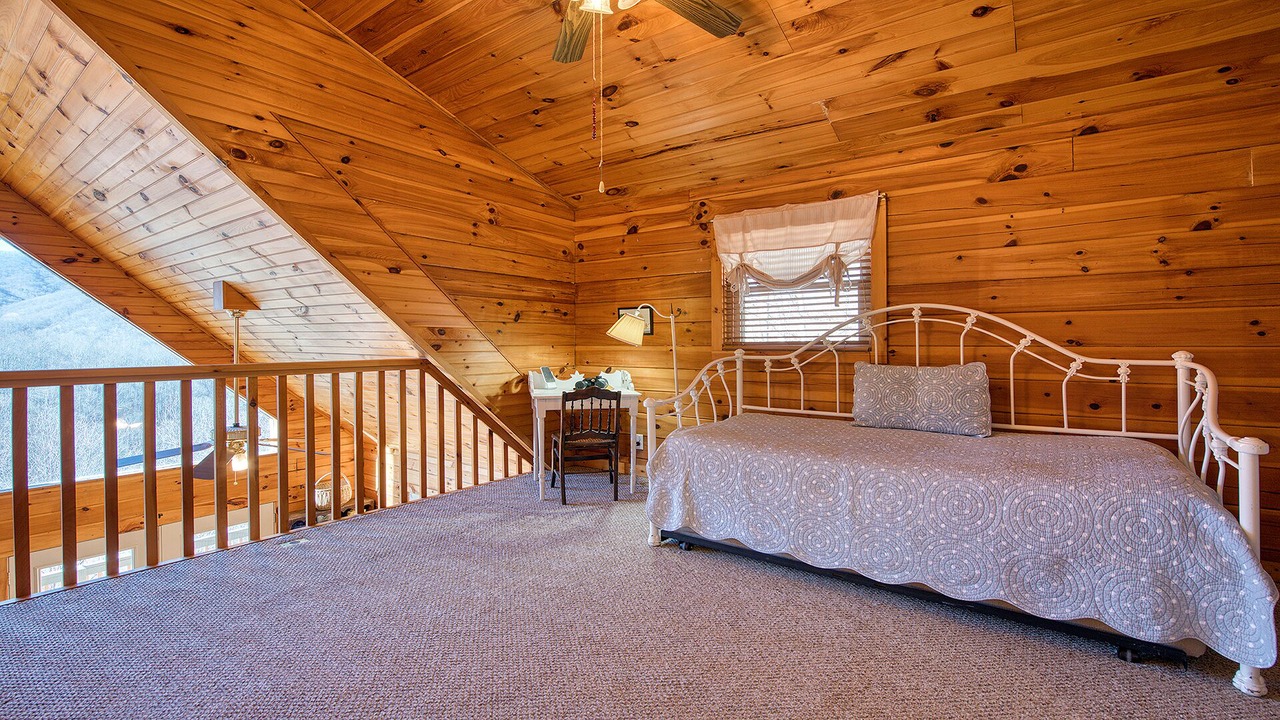 Photo of Bedroom in Waynesville