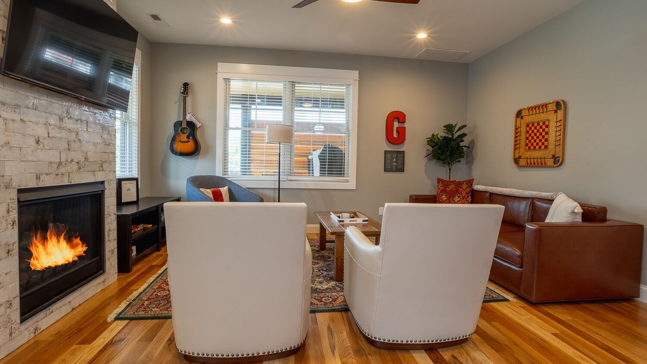Photo of Bedroom in Woodfin