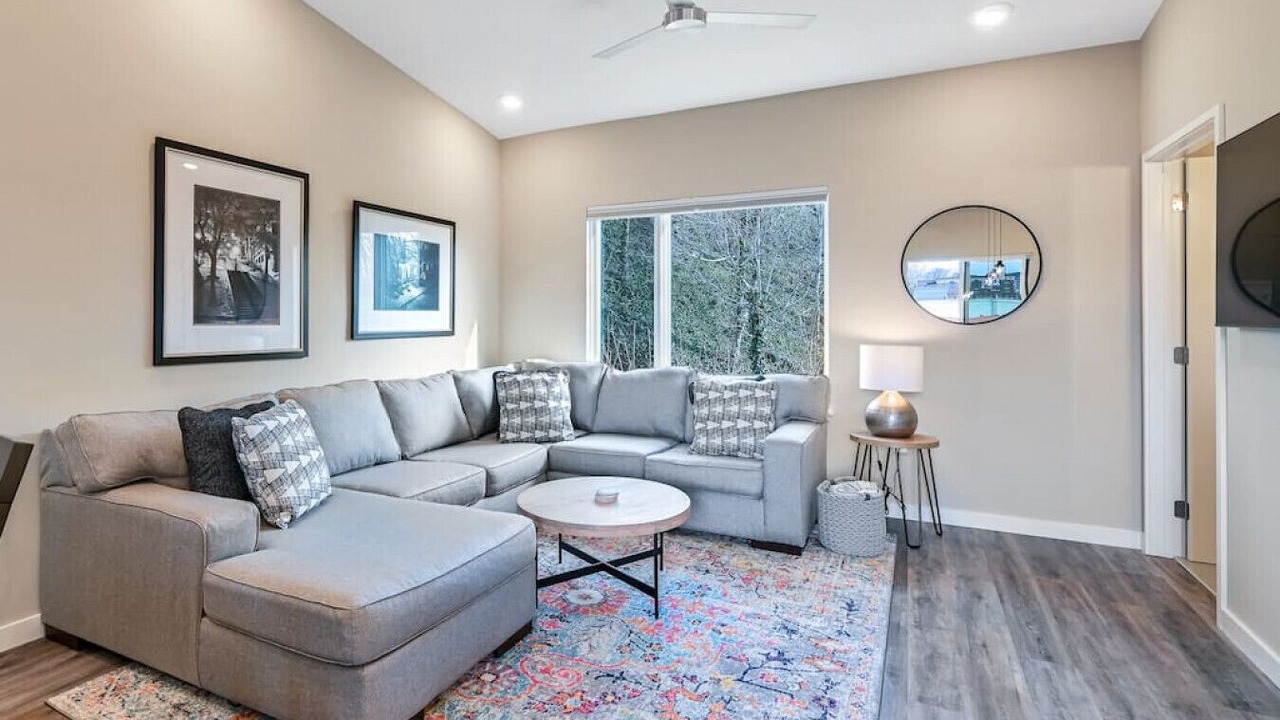Photo of Livingroom in Asheville