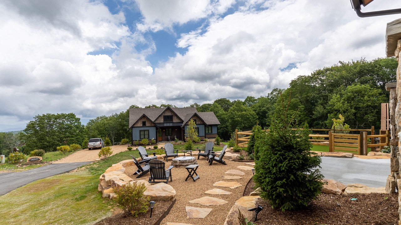 Photo of Patio Balcony in Elk Park