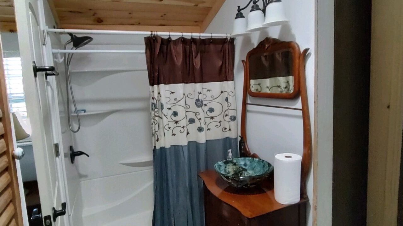 Photo of Bathroom in Dandridge