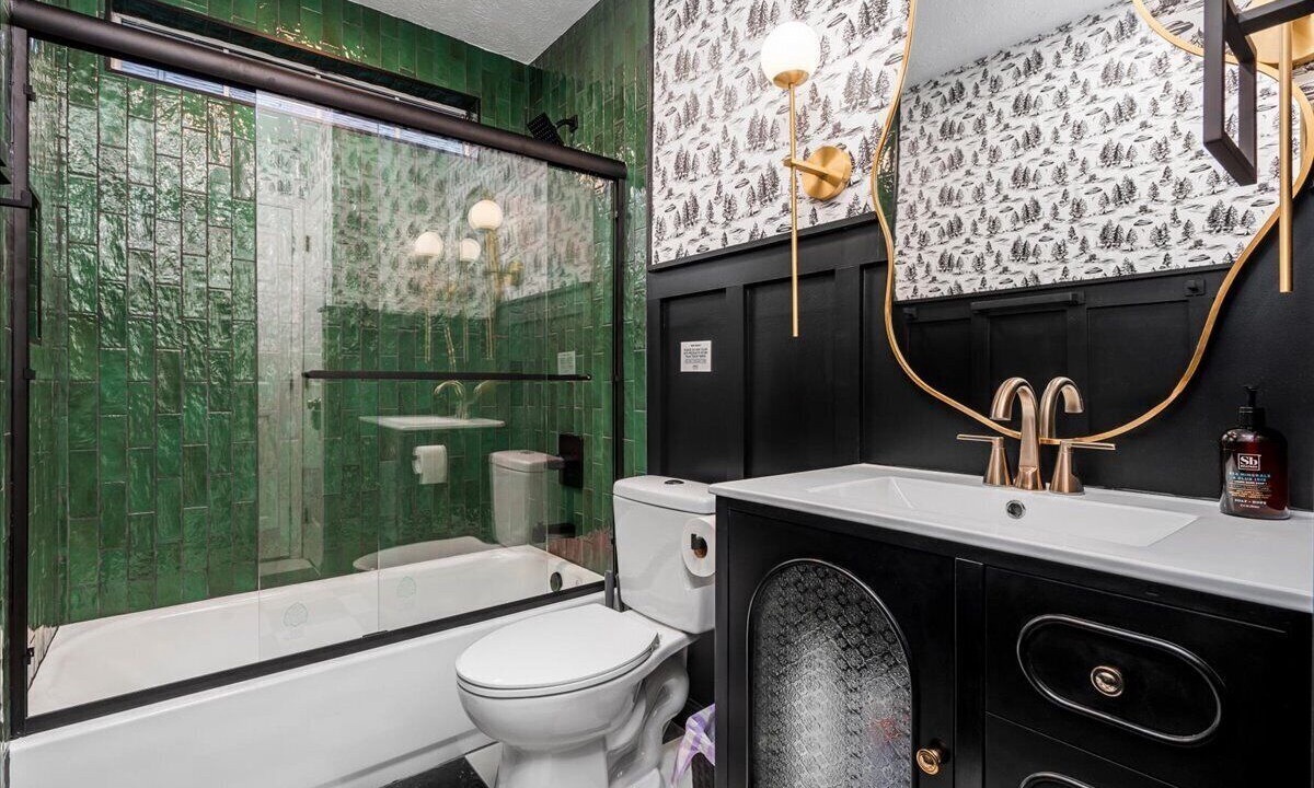 Photo of Bathroom in Lexington