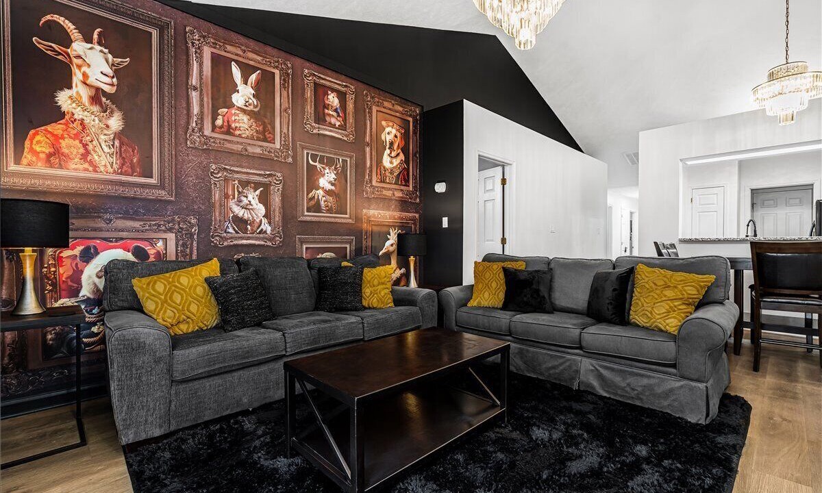 Photo of Livingroom in Lexington