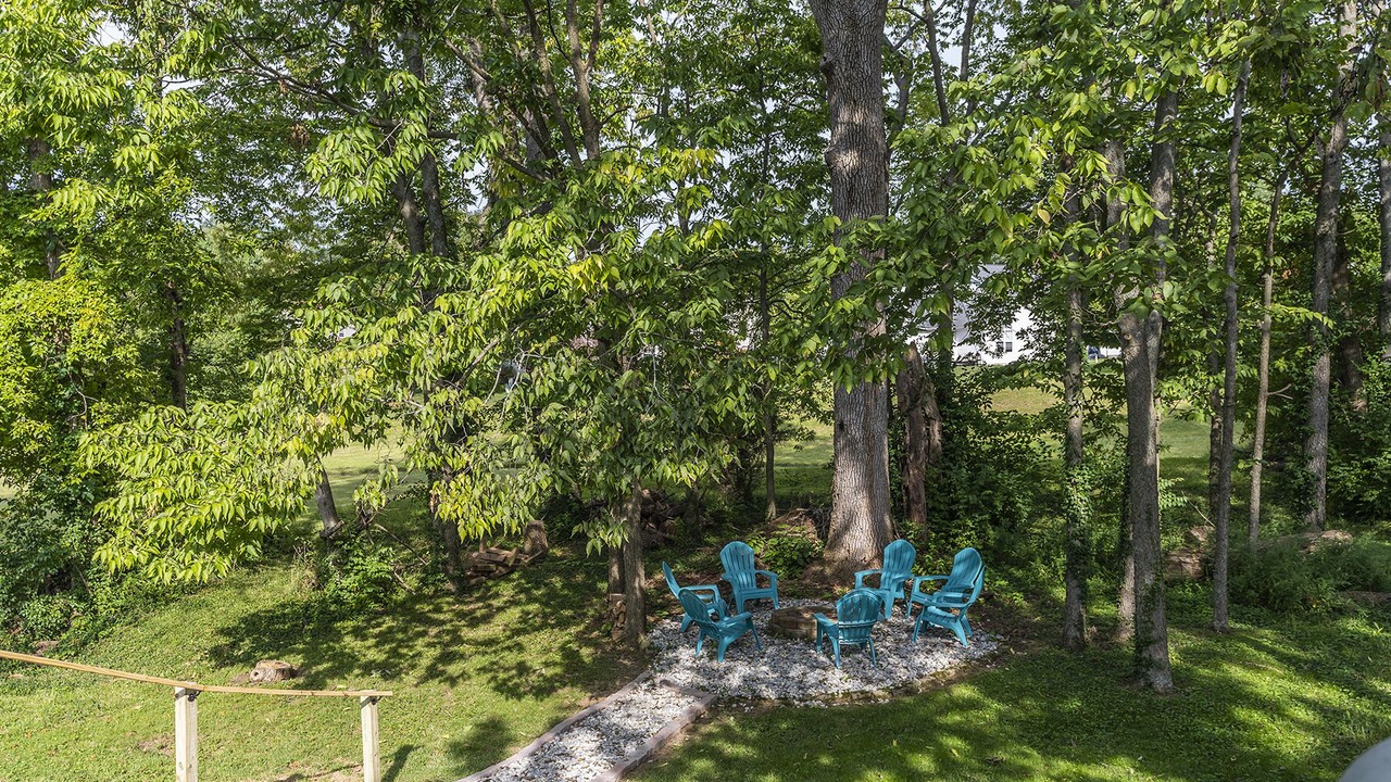 Photo of Outdoor in Lexington