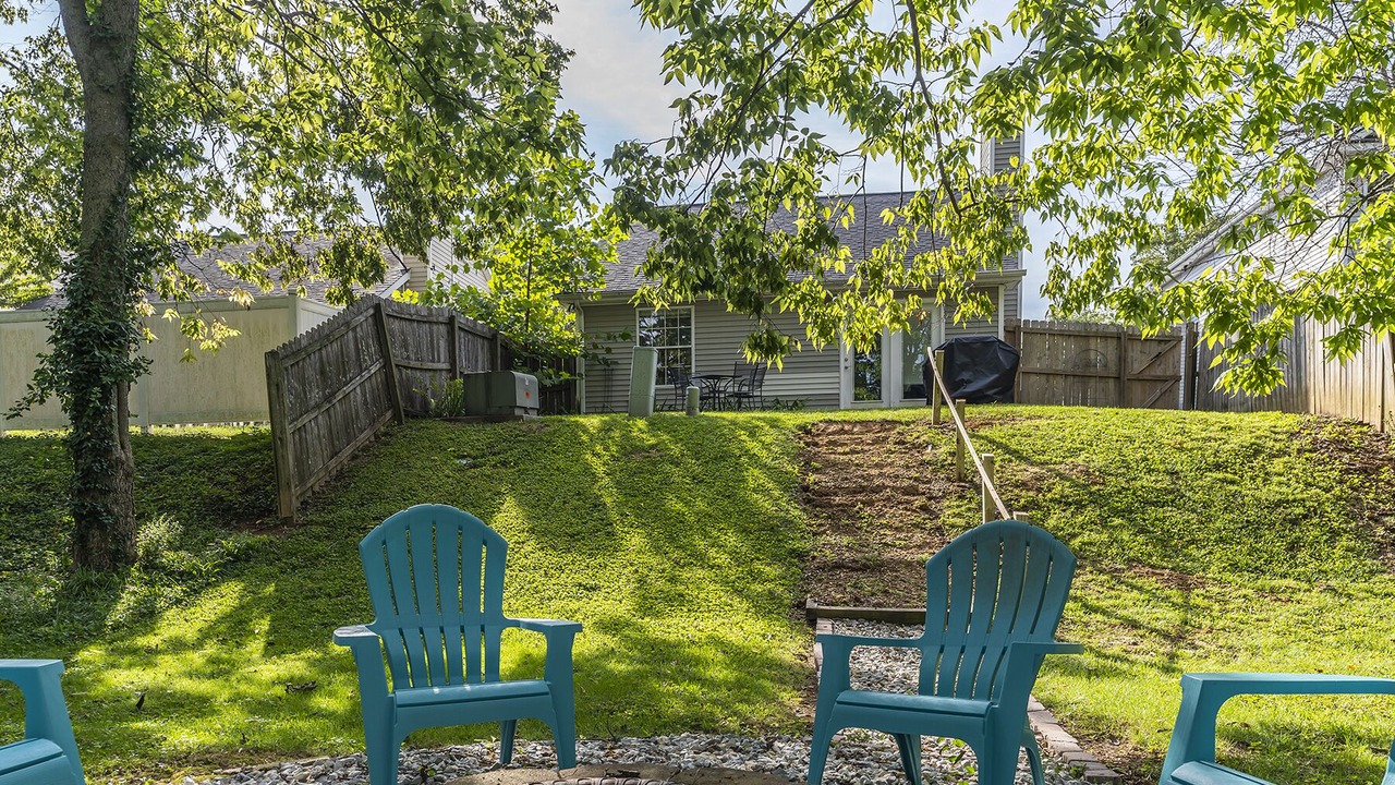 Photo of Outdoor in Lexington