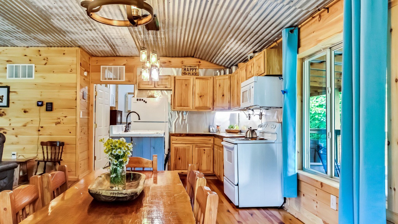 Photo of Kitchen in Frenchburg