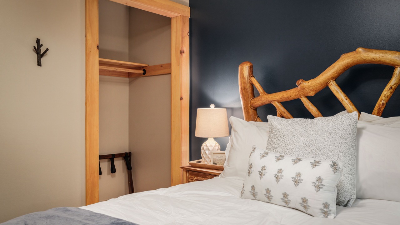 Photo of Bedroom in Berkeley Springs