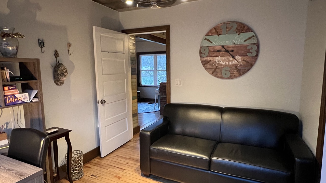 Photo of Bedroom in Valley Bend