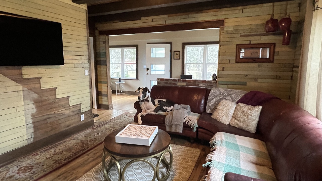 Photo of Bedroom in Valley Bend