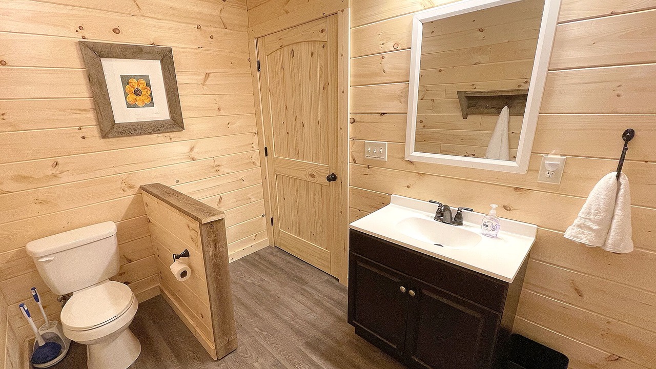 Photo of Bathroom in Stanton