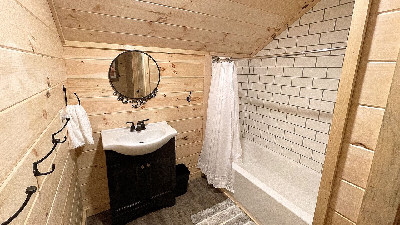 Photo of Bathroom in Stanton