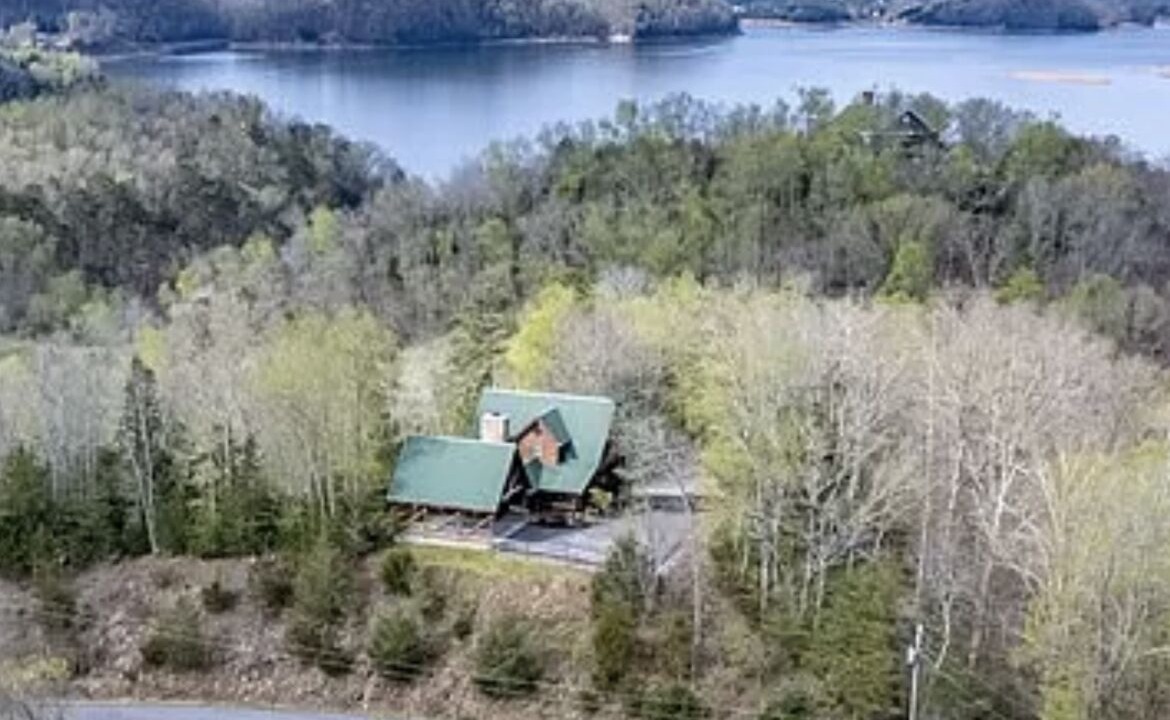 Photo of Outdoor in Dandridge