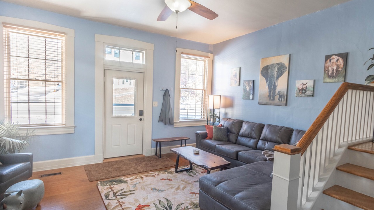 Photo of Livingroom in Madison