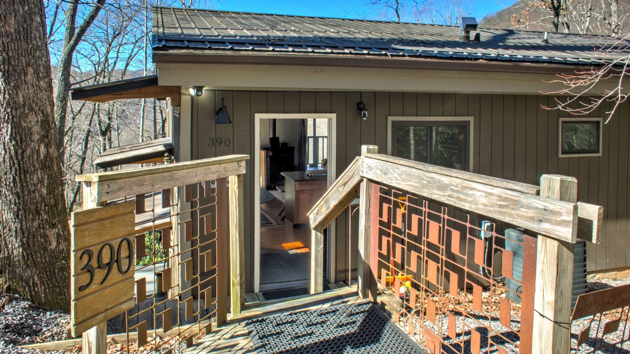 Photo of Outdoor in Swannanoa