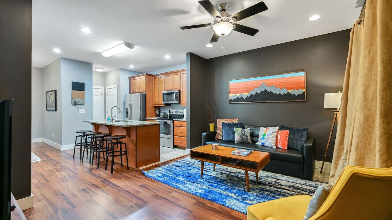 Photo of Livingroom in Woodfin