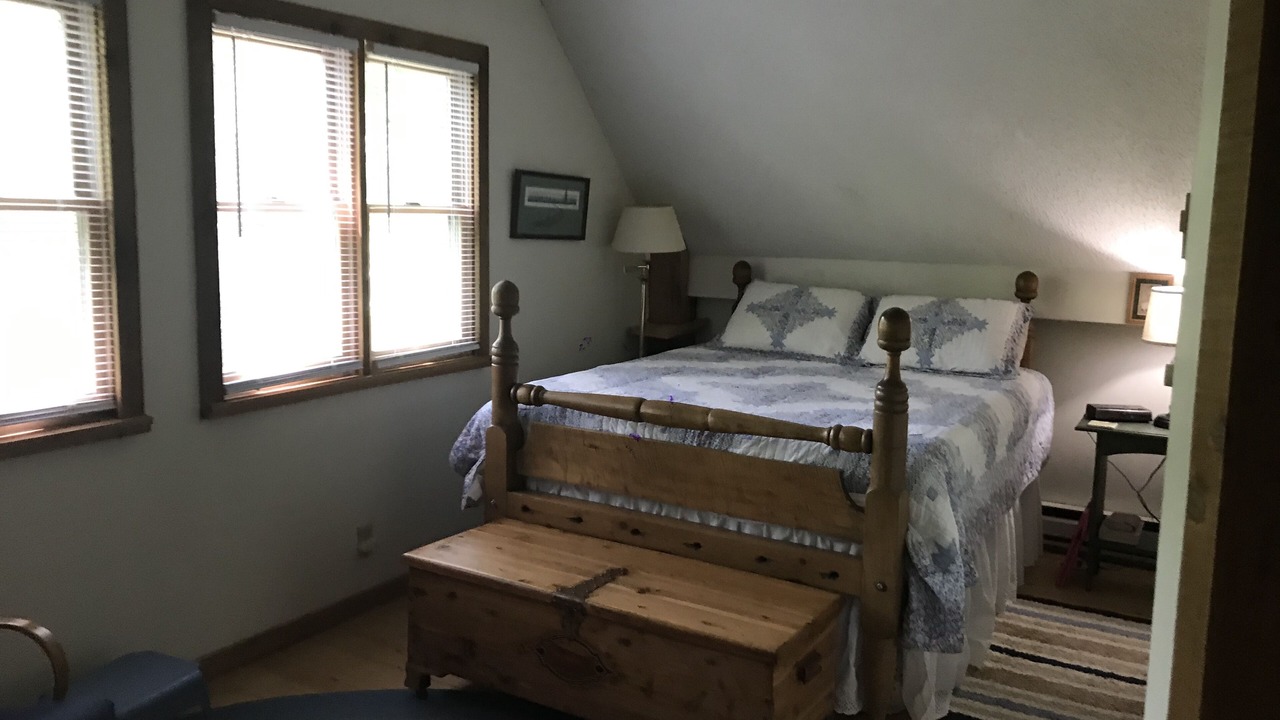 Photo of Bedroom in Newland