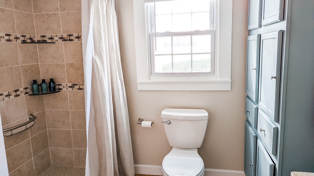 Photo of Bathroom in Marion