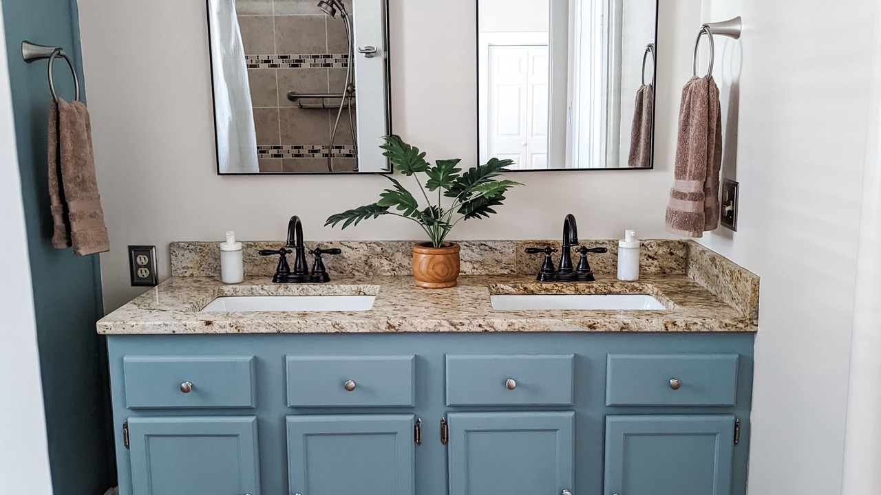 Photo of Bathroom in Marion