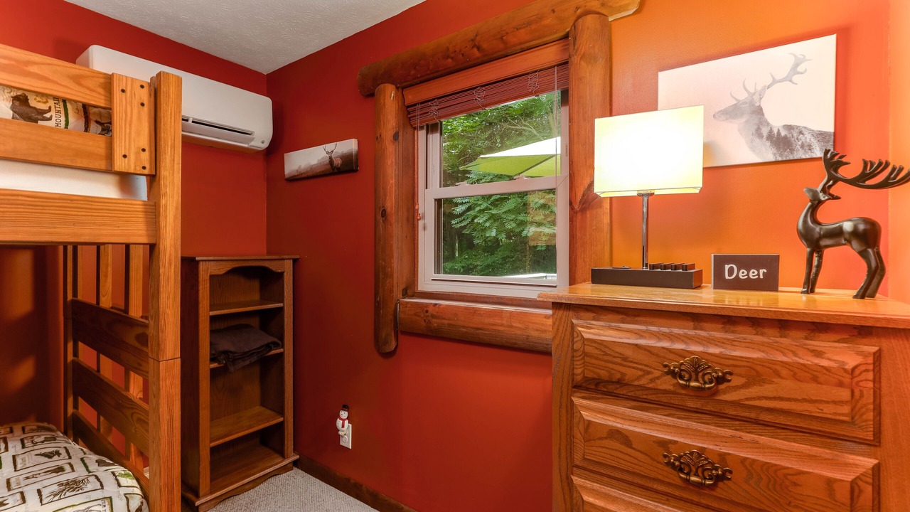 Photo of Bedroom in McHenry