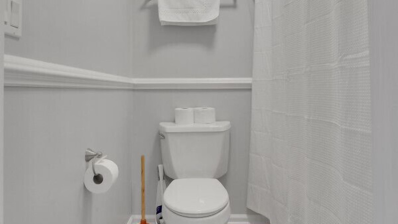 Photo of Bathroom in Swannanoa