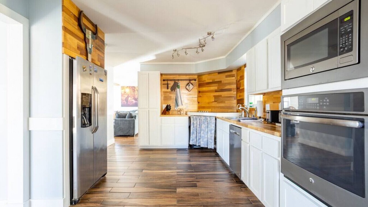 Photo of Kitchen in Swannanoa