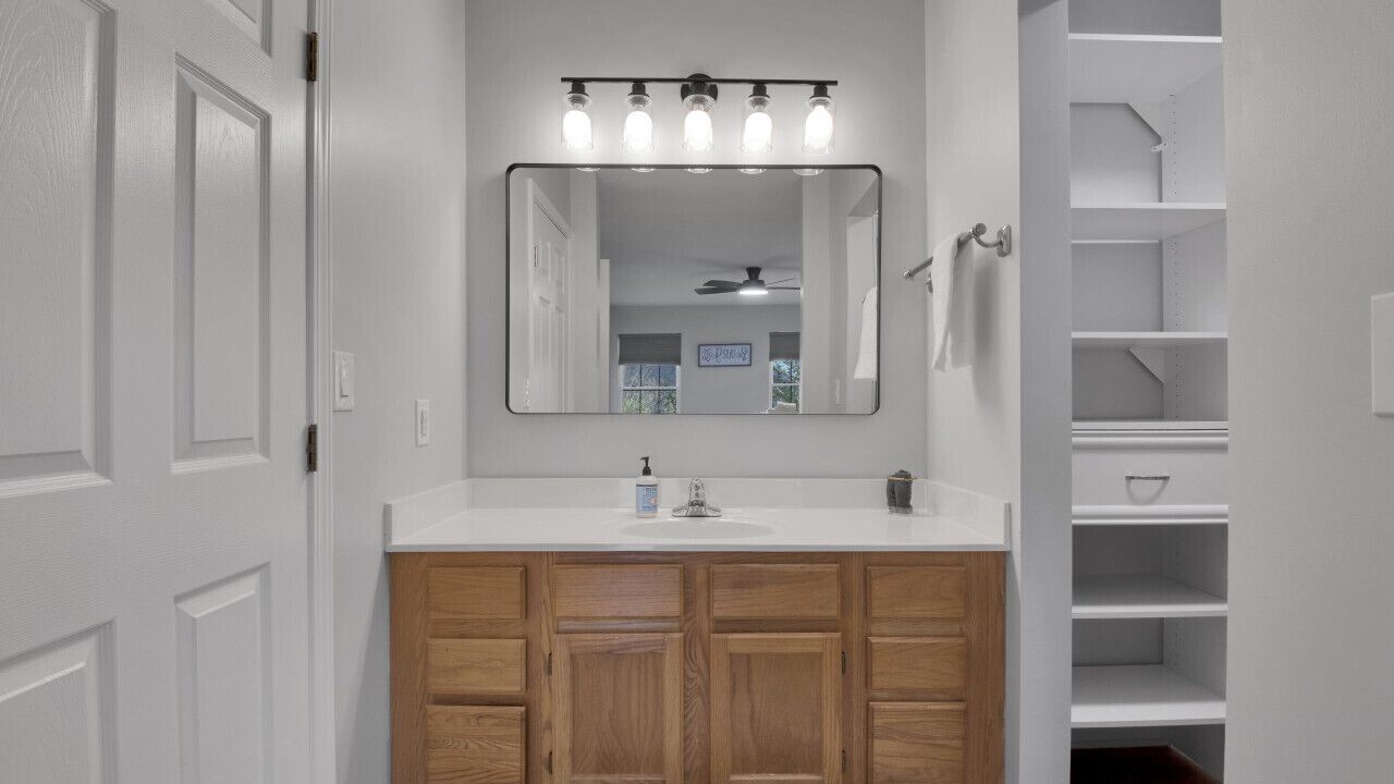 Photo of Bathroom in Swannanoa