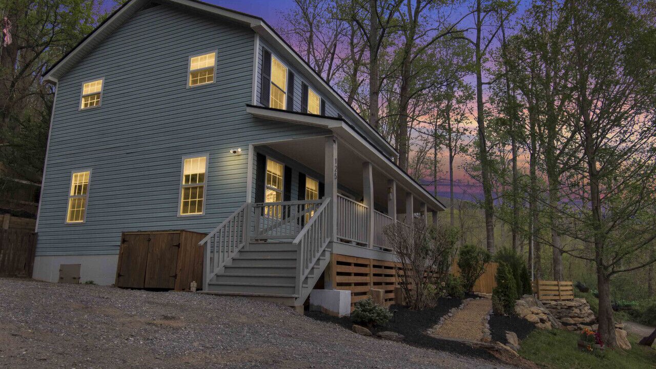 Photo of Outdoor in Swannanoa