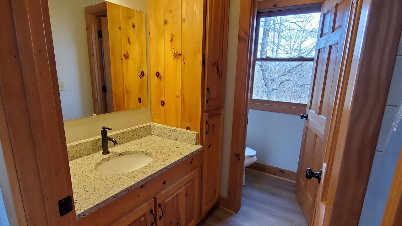 Photo of Bathroom in Vein Mountain
