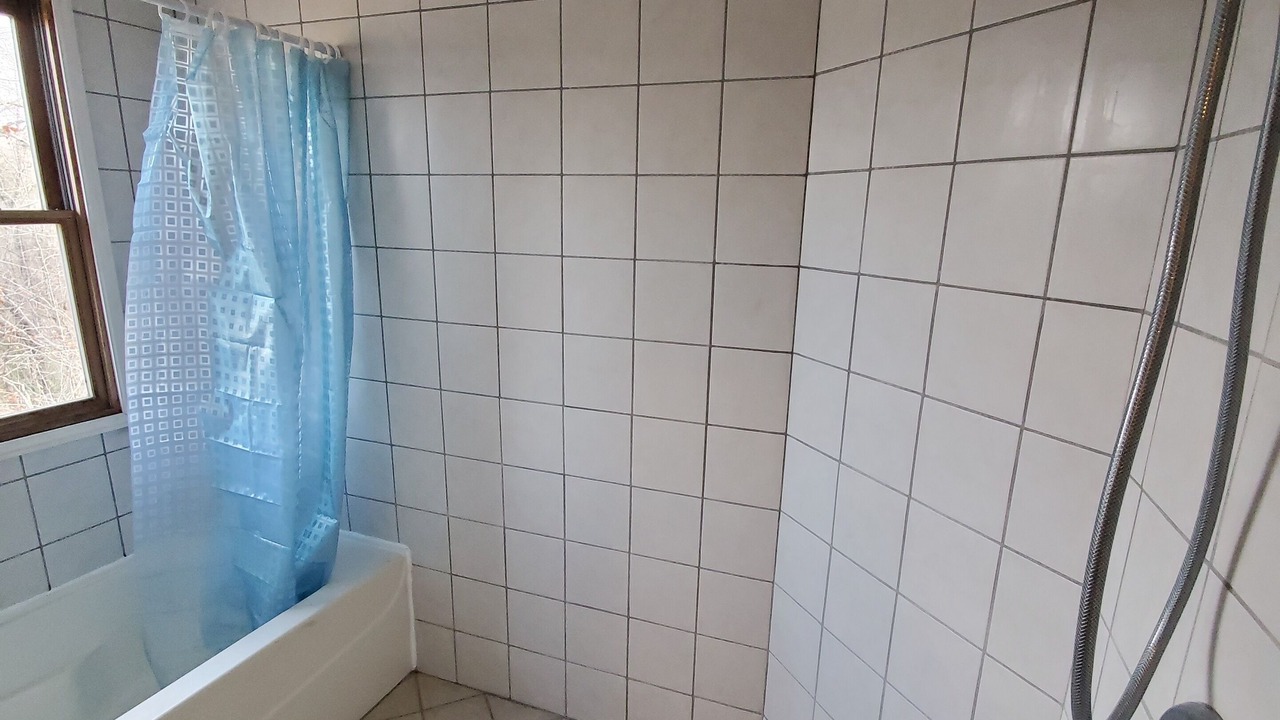Photo of Bathroom in Vein Mountain