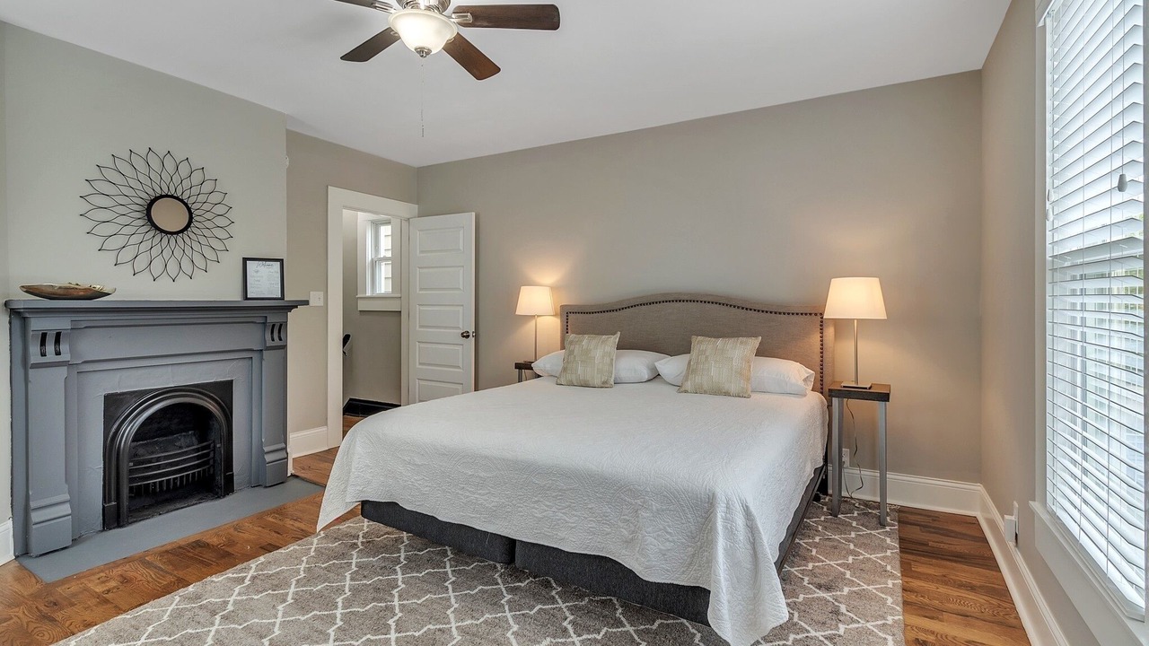 Photo of Bedroom in Bellevue