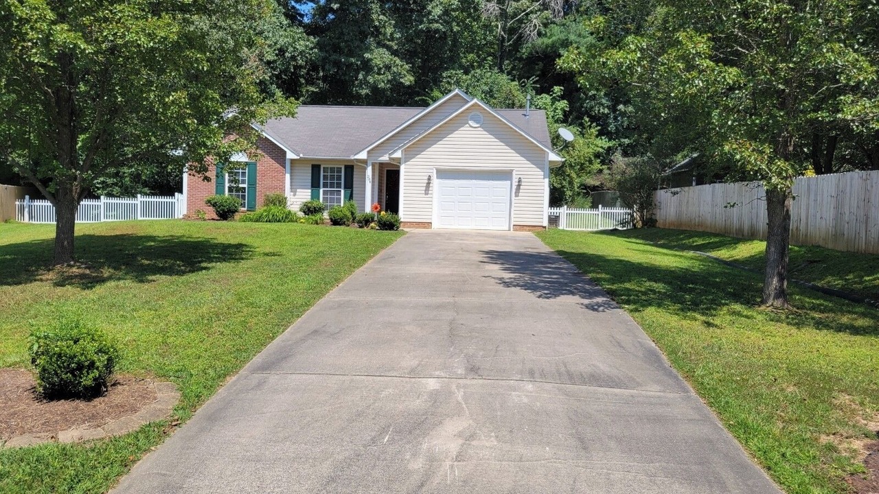 Photo of Outdoor in Fletcher