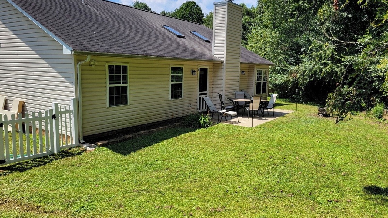 Photo of Outdoor in Fletcher