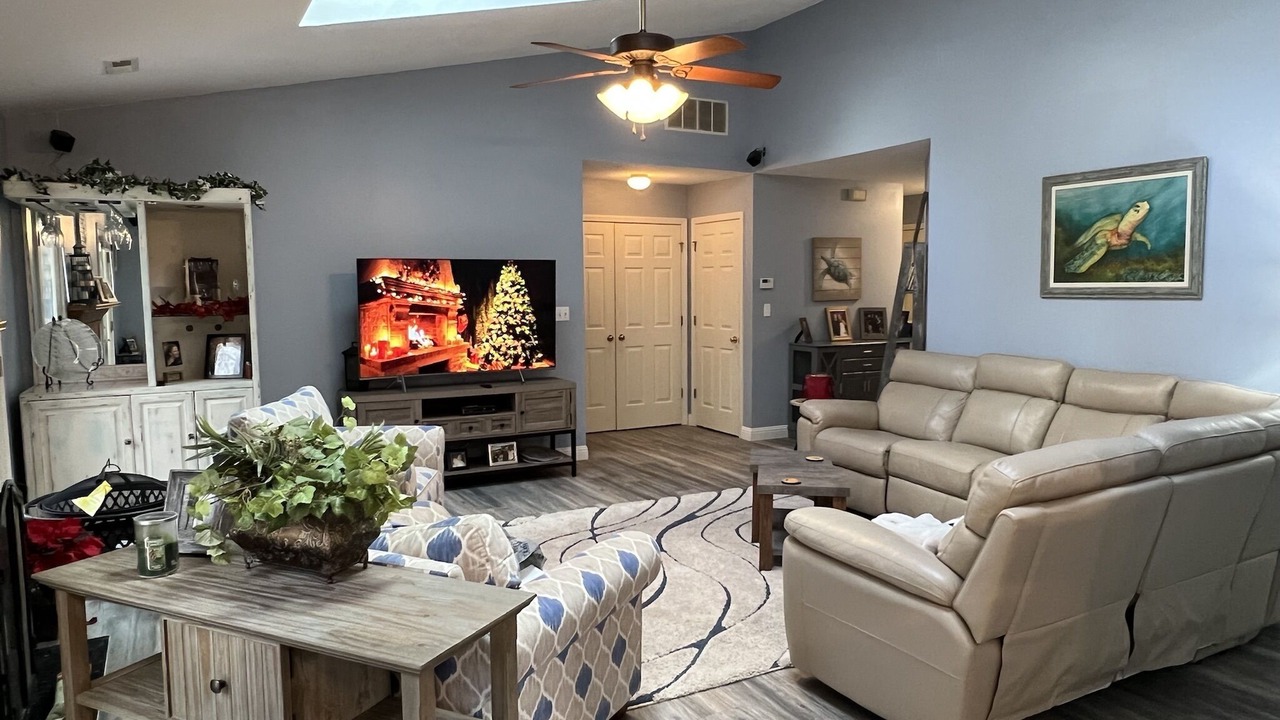 Photo of Livingroom in Fletcher