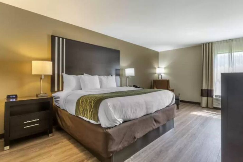 Photo of Bedroom in Marion